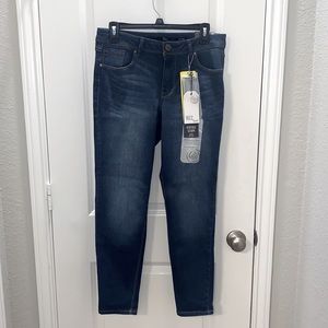 1822 Denim women’s jeans size 12 NWT